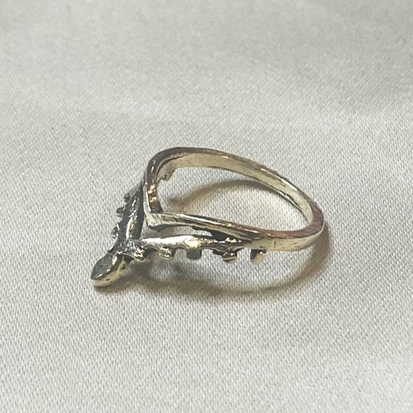 Crown style Silver Boho Ring Stackable Small Ring Grunge Goth Punk - Picture 3 of 9